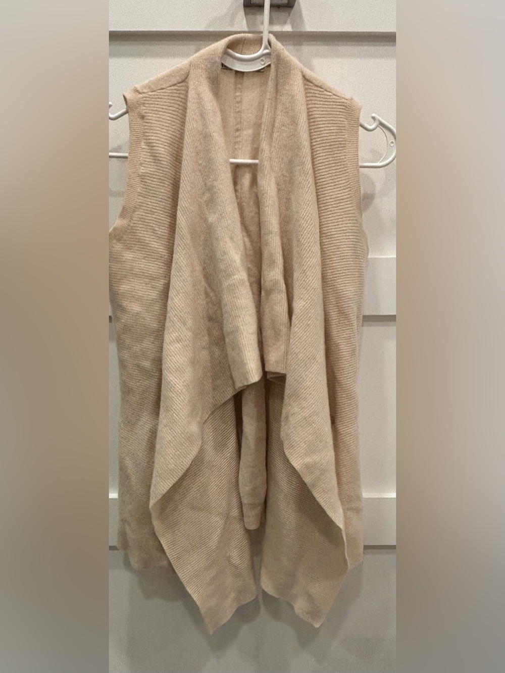 Vince Open-Front Sleeveless Wool Cashmere Blend Open Front Vest in Beige